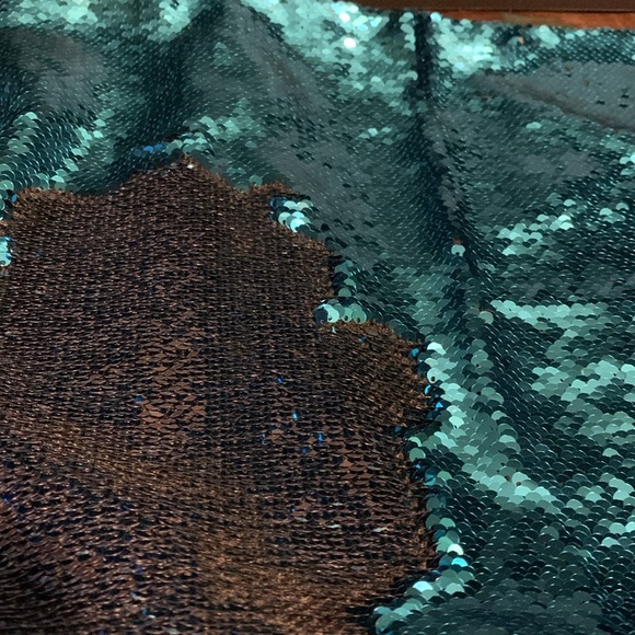 3 reversible sequined zippered pillow covers - Picture 7 of 7